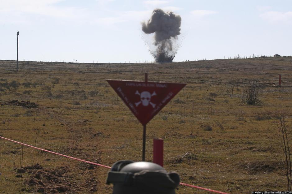 Demo mine clearing operation in Fuzuli District of Azerbaijan