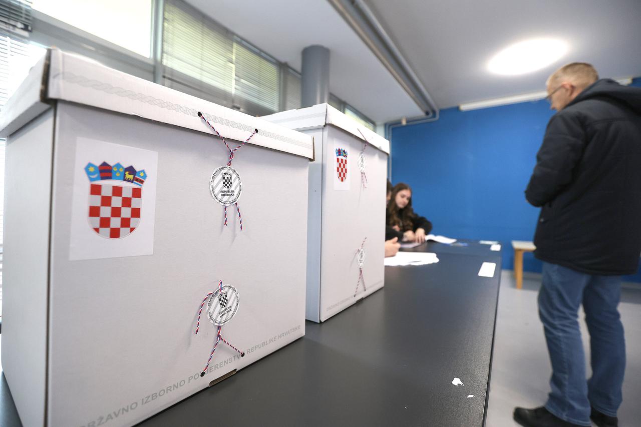 Zagreb: U Hrvatskoj počelo glasovanje na parlamentarnim izborima 2024.