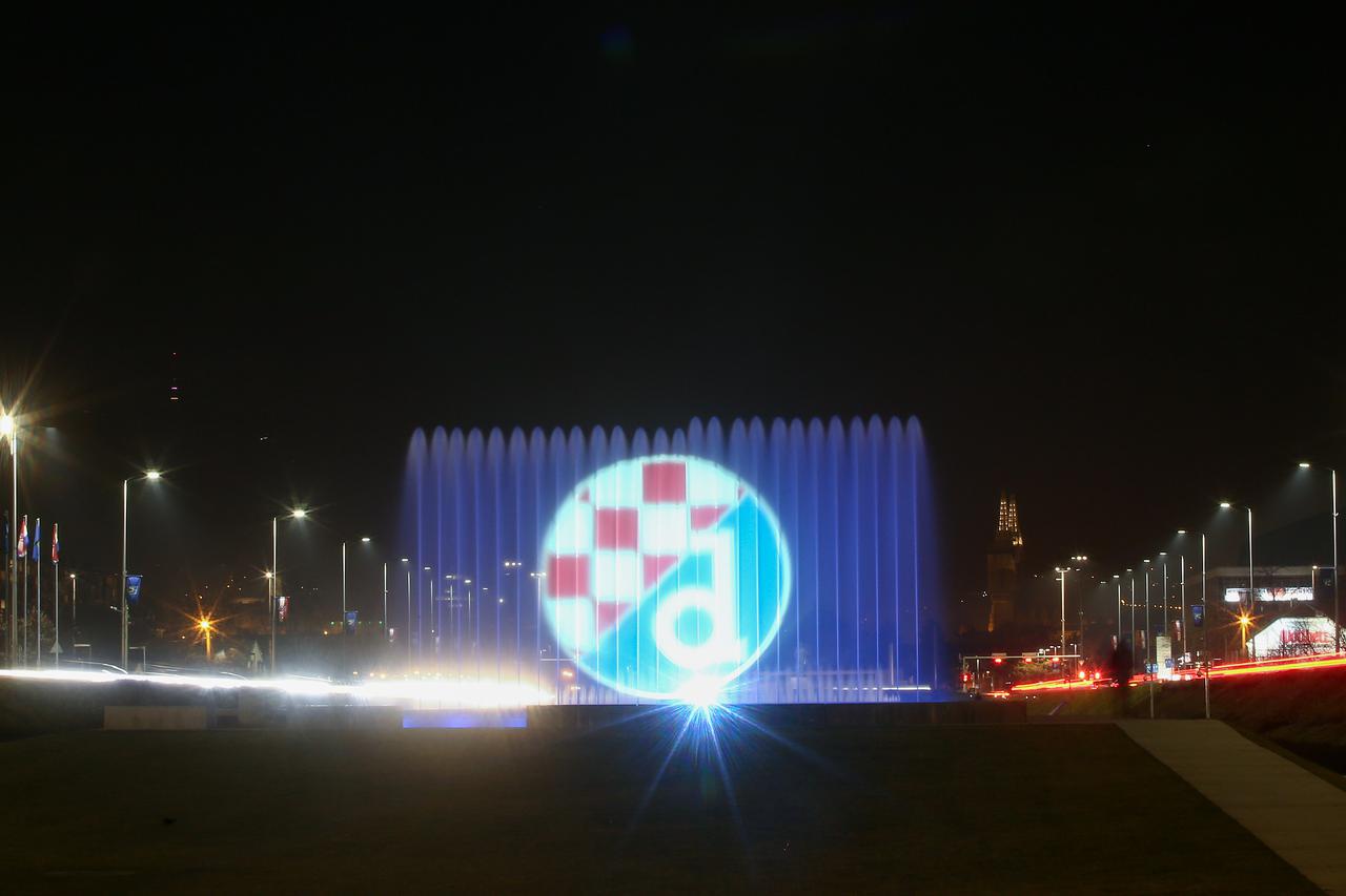 Zagrebačke fontane svijetle Dinamu u čast za europsko 'proljeće'