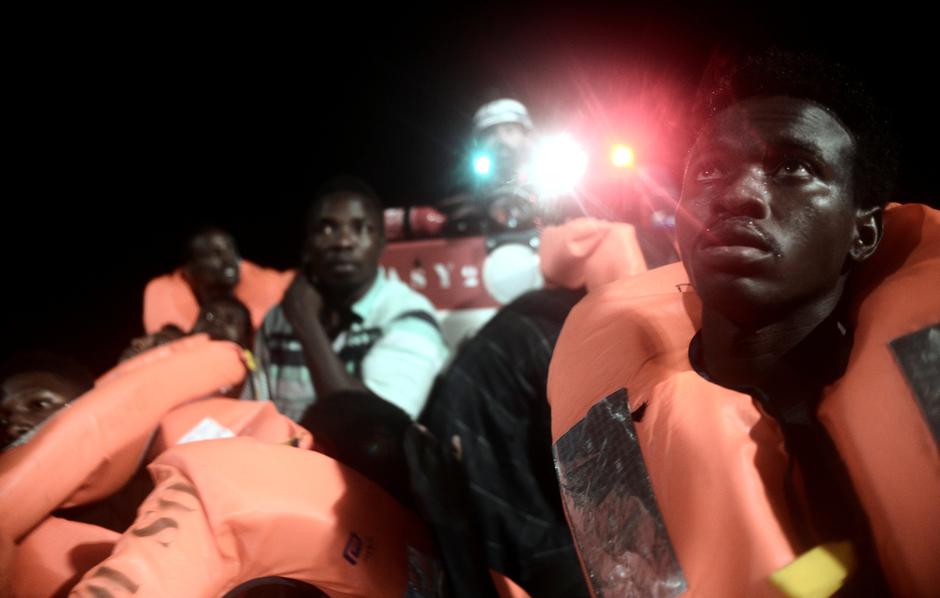 Migranti na brodu Aquarius