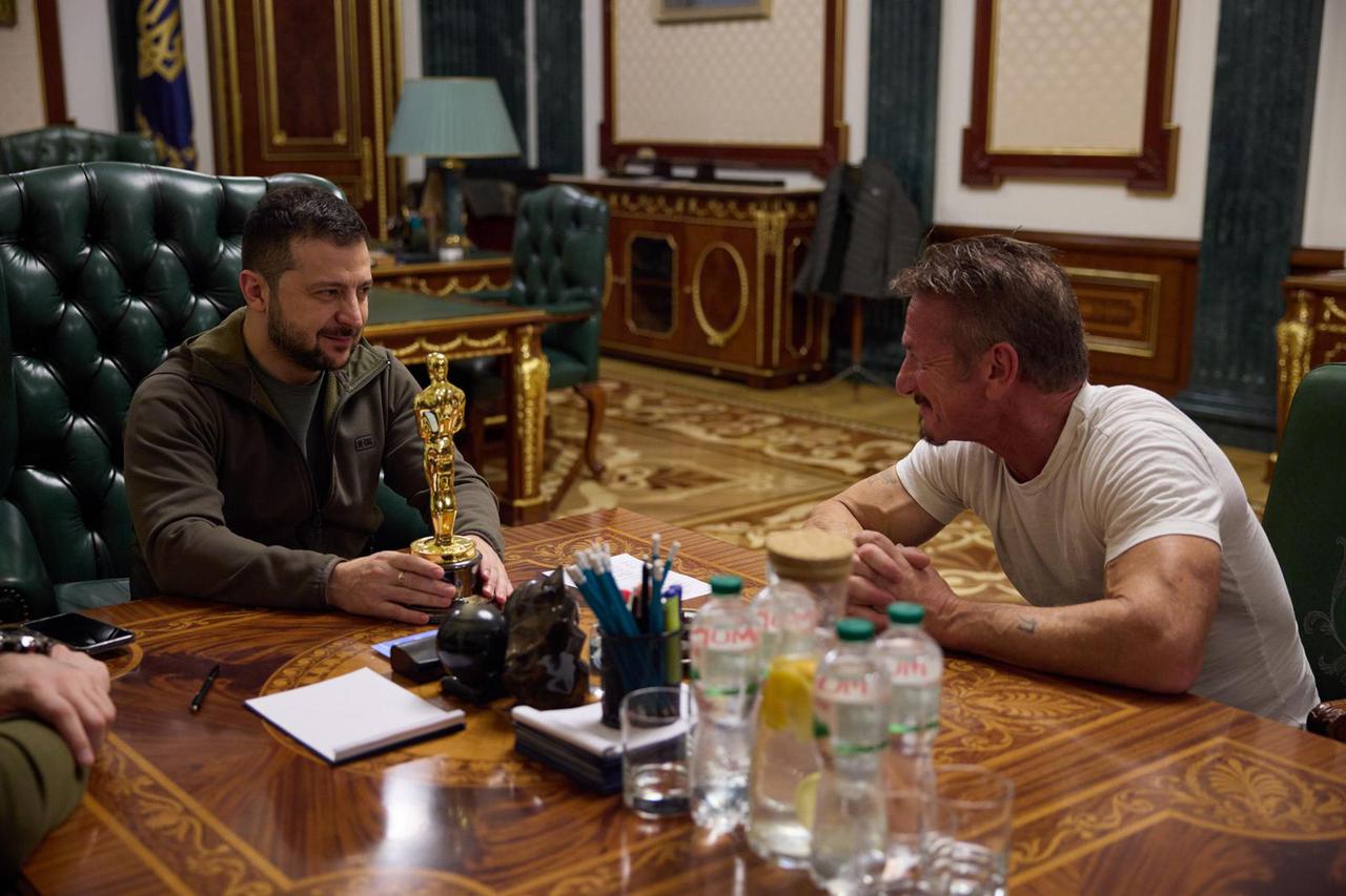 Hollywood Celebrity Sean Penn Meets with Ukrainian President Zelenskyy in Kyiv