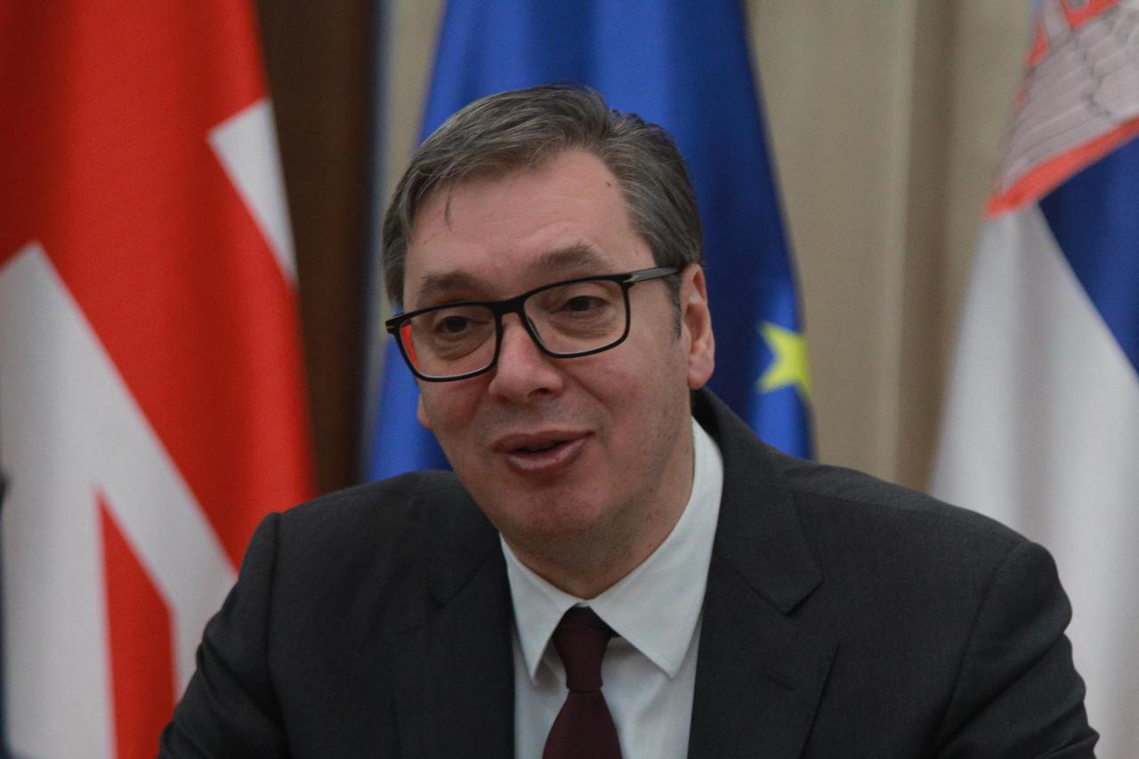 Beograd: Predsjednik Vučić  sastao se sa specijalnim britanskim izaslanikom za Zapadni Balkan 
