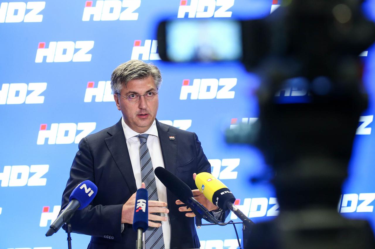 Premijer Plenković obratio se javnosti nakon sjednice Predsjedništva HDZ-a