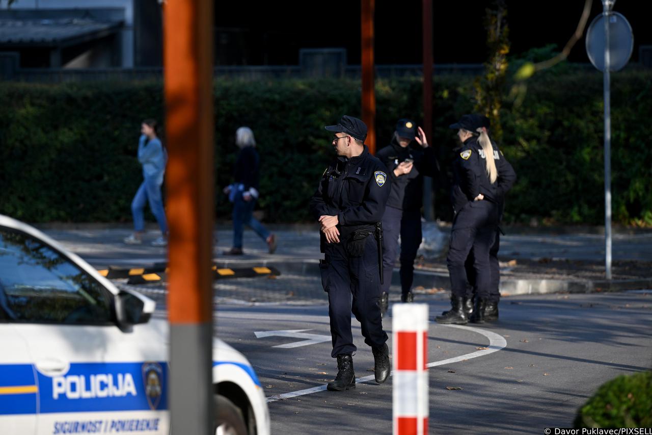 Zagreb: Policija provjerava dojavu o bombi u McDonaldsu na Vrbanima