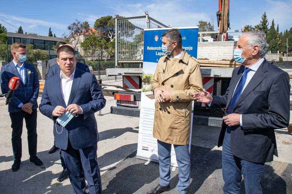 Dubrovnik: Ministar Oleg Butković obišao gradilište na Lapadskoj obali