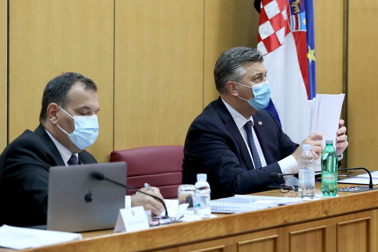 Zagreb: Sjednica nastavljena raspravom o povjerenju ministru Berošu