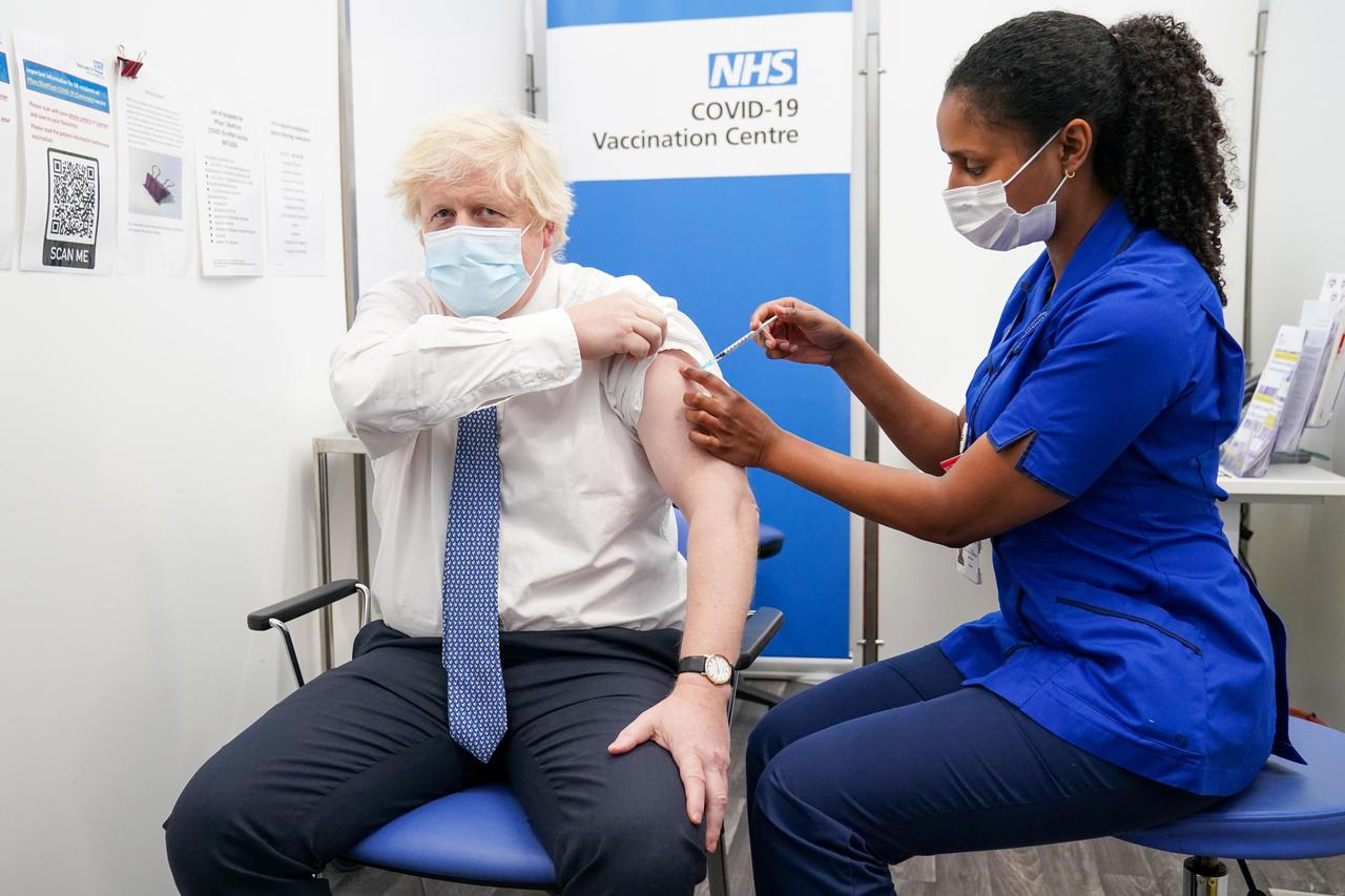 Britanski premijer primio je booster dozu cjepiva protiv koronavirusa