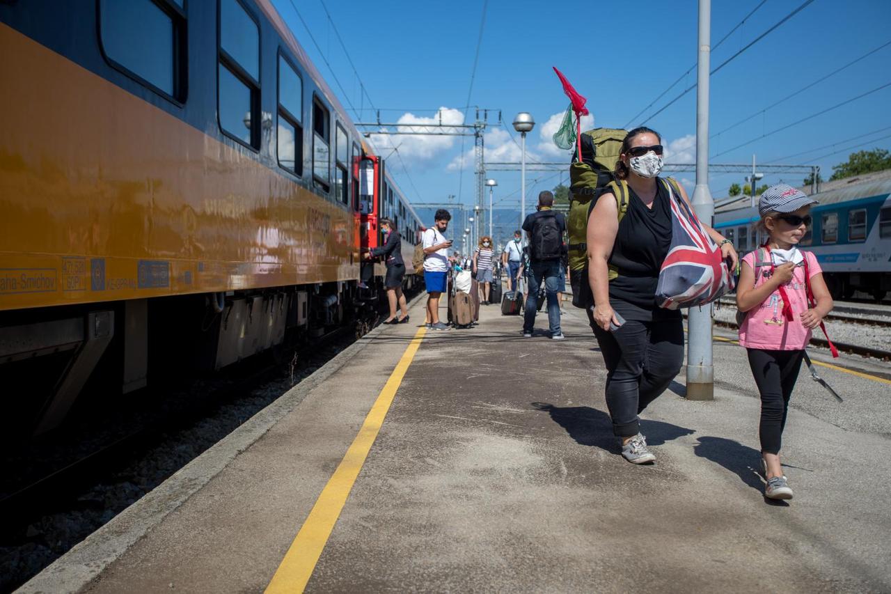 U Rijeku stigao vlak s 500-tinjak Čeha i Slovaka