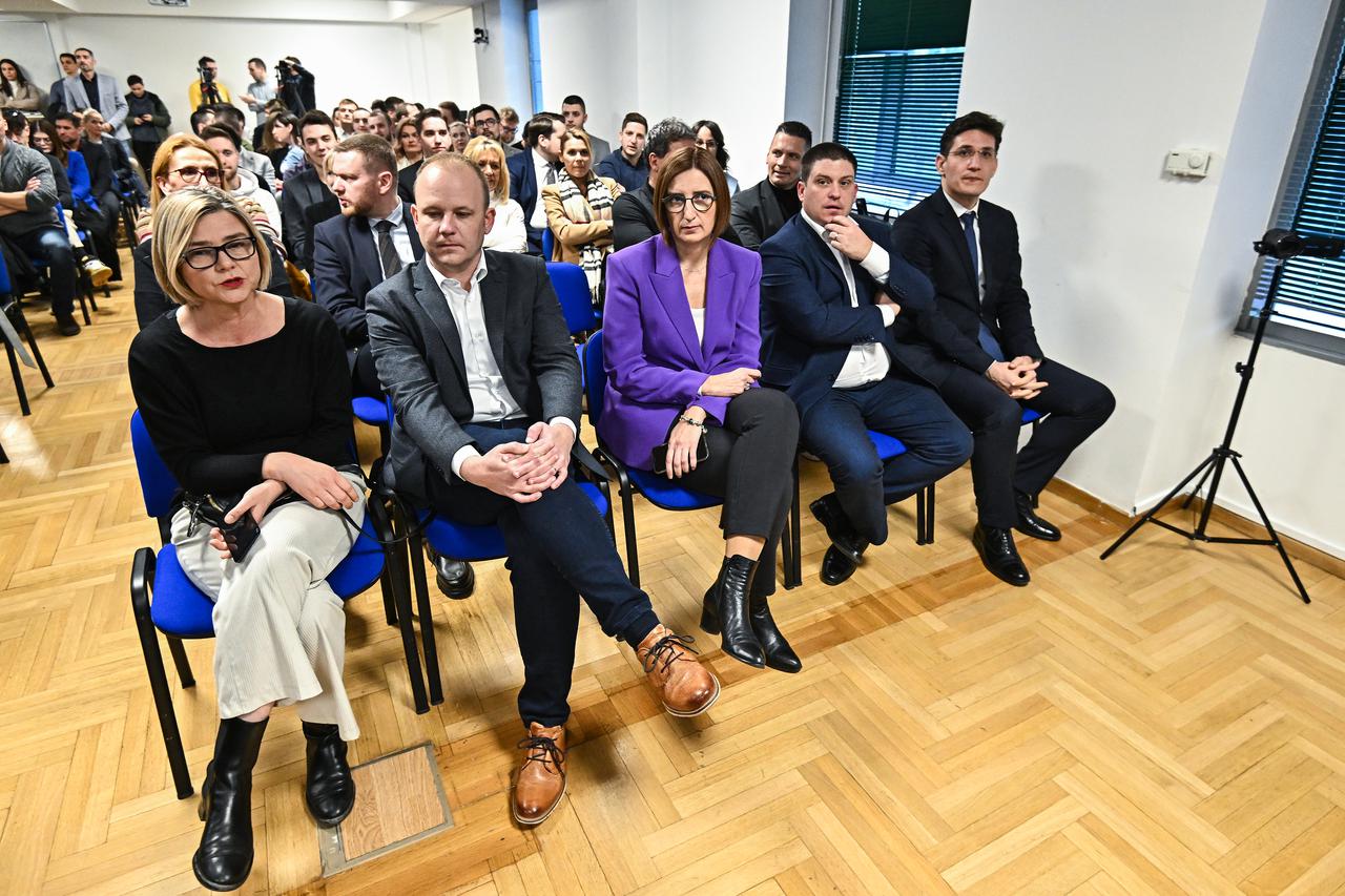Zagreb: Panel rasprava na temu Političke kampanje – izazovi superizborne godine