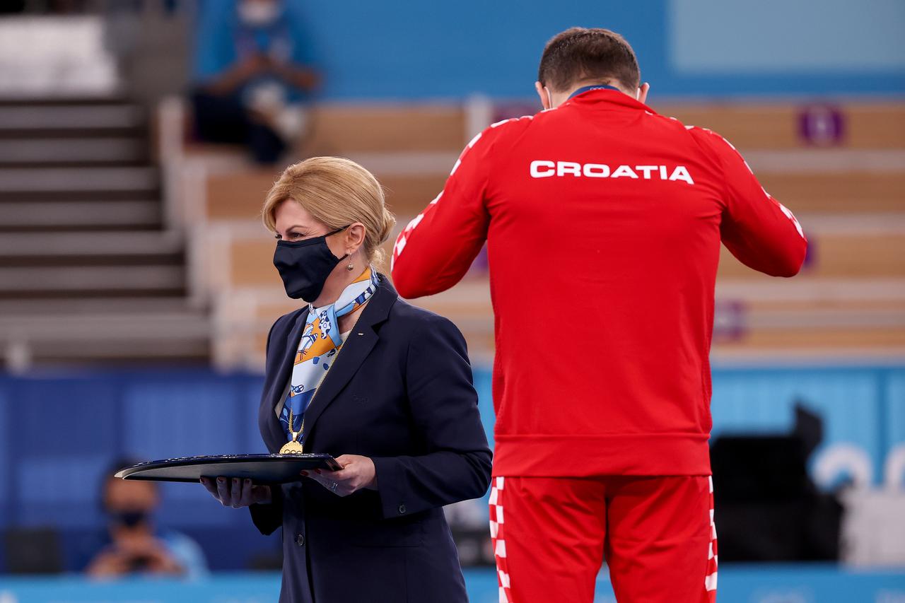 Tokio: Tin Srbić osvojio srebrnu medalju u finalu preče na Olimpijskim igrama