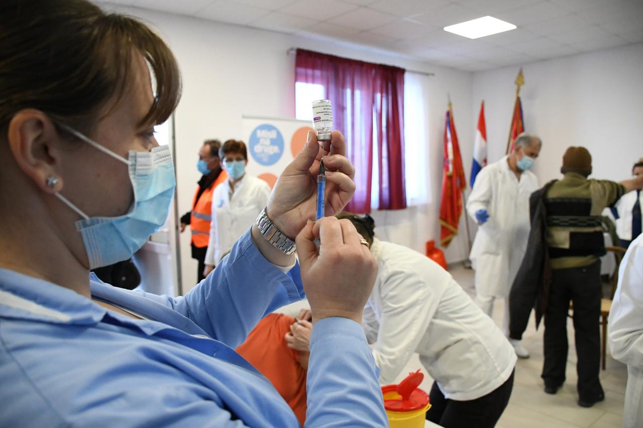 Sv. Petar Orehovec: Vrlo slab odaziv građana na cijepljenje cijepivom AstraZenece