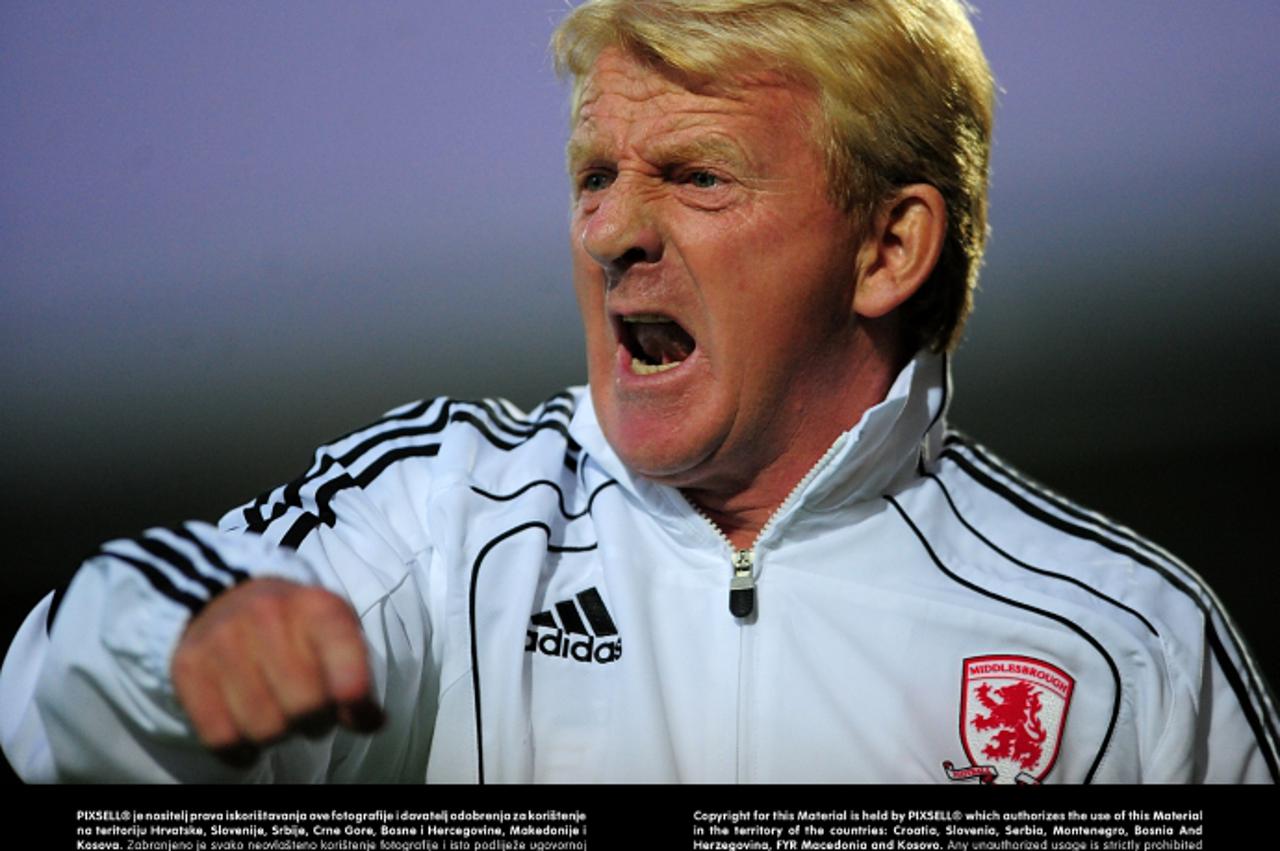 'Middlesbrough's manager Gordon Strachan shouts instructions to his team from the sidelinesPhoto: Press Association/PIXSELL'