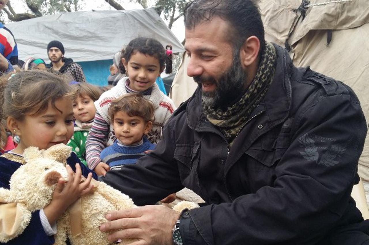 Otac iz Finske pomaže djeci u Aleppu