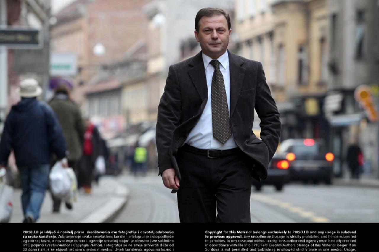 '09.12.2012., Zagreb - Predsjednik Hrvatske obrtnicke komore Dragutin Ranogajec. Photo: Boris Scitar/VLM/PIXSELL'