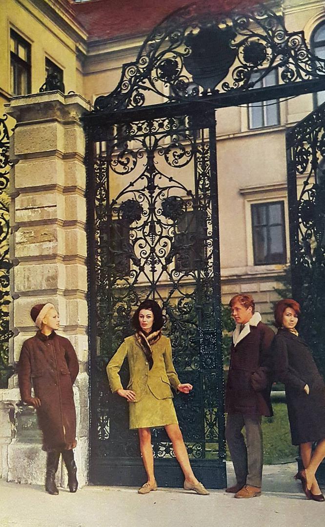 Revija u Opatičkoj ulici 1968. godine.