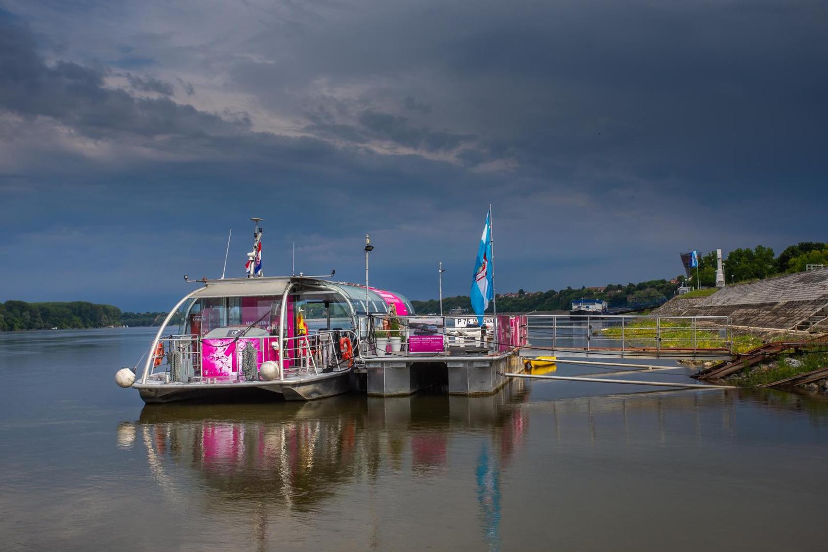 29.05.2020. , Vukovar - Elektricni turisticki brod Magenta na rijeci Dunav. Photo: Davor Javorovic/PIXSELL