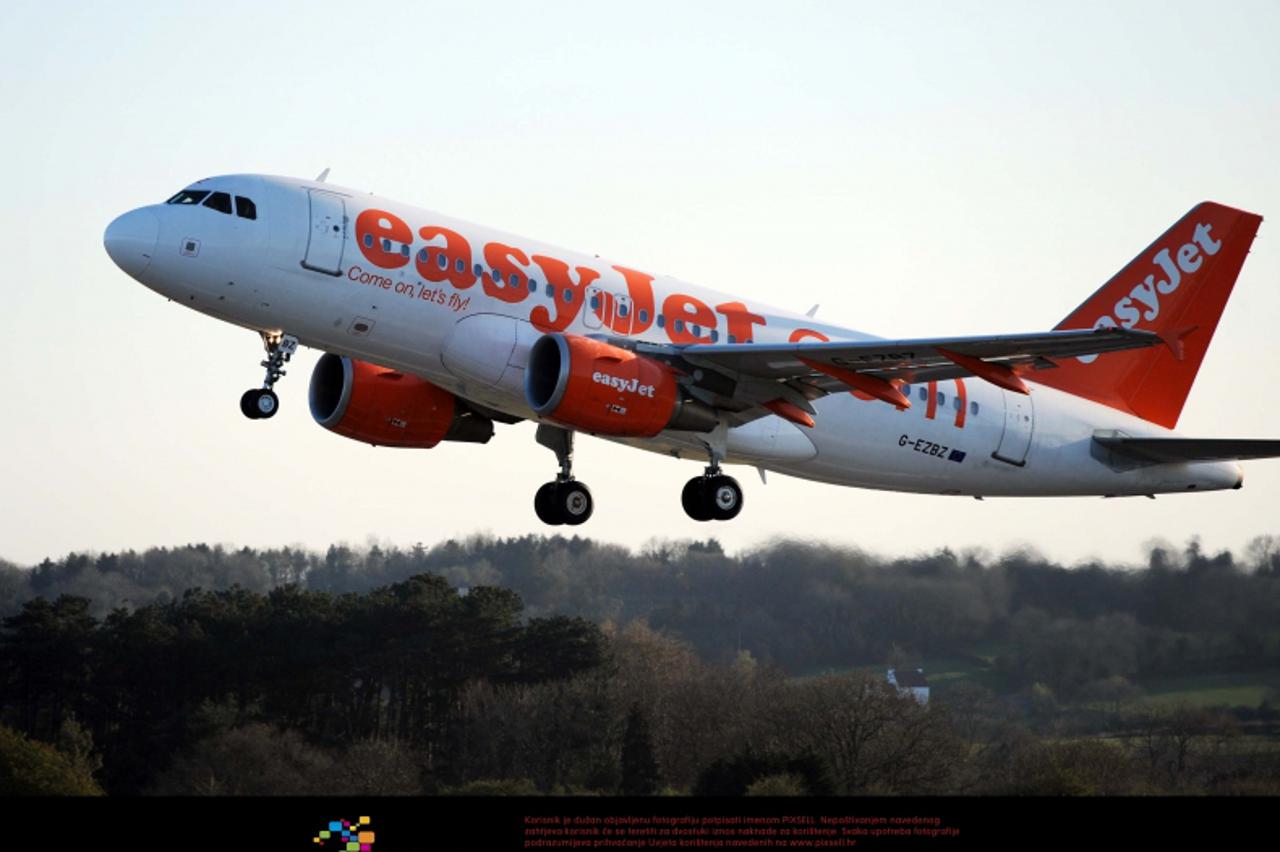'An easyJet flight leaves Bristol Airport after the UK\'s skies reopened amid a continuing row over flying restrictions caused by the volcanic ash cloud. PRESS ASSOCIATION Photo. Picture date: Wednesd