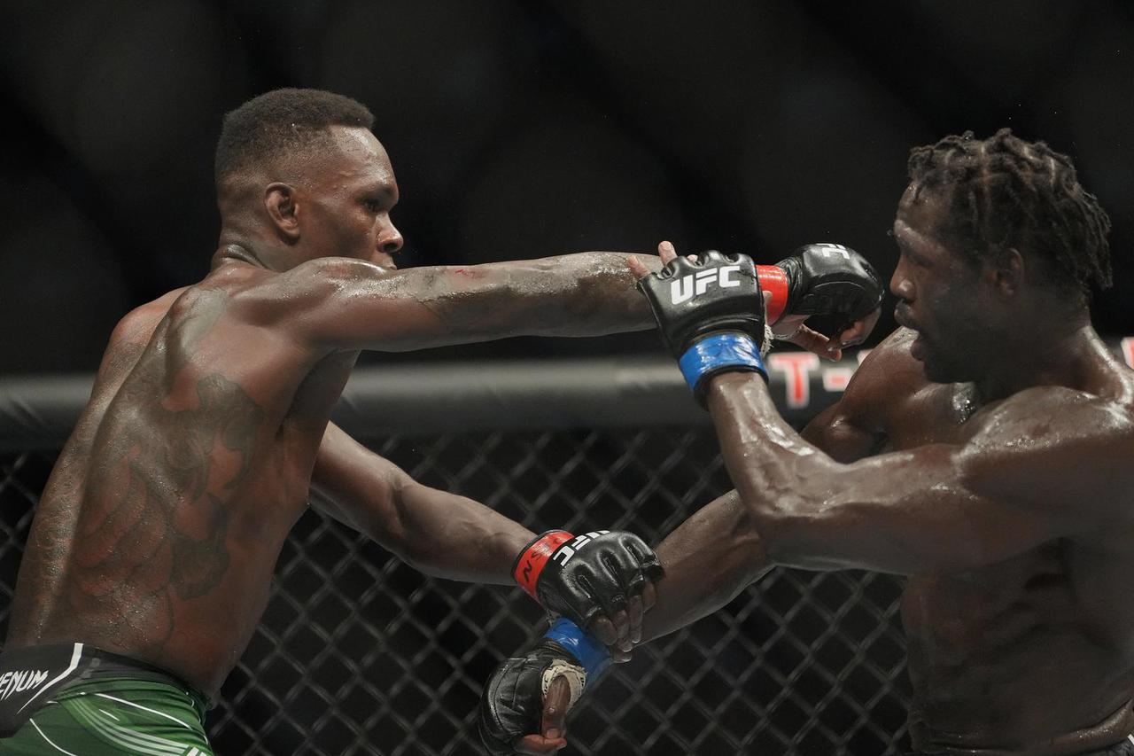 MMA: UFC 276-Adesanya vs Cannonier