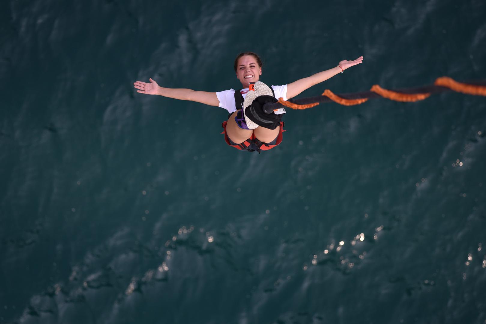 Zadar: Kandidatkinje za Miss sporta na otvaranju bungee-jumping sezone