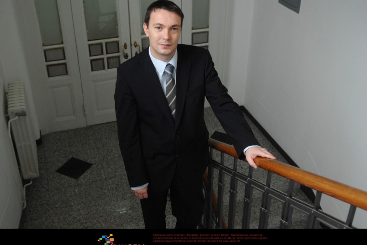 'SPECIJAL OBZOR 04.01.2012.,  Zagreb - Arsen Bauk, ministar uprave. Photo: Davor Visnjic/PIXSELL'