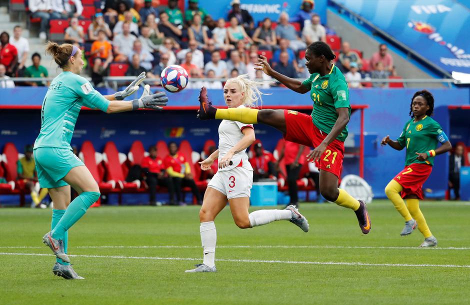 Engleska - Kamerun