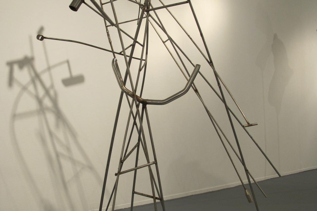 Goran Stimac, skulptura iz serije Recesija, Gliptoteka 11. 2014.