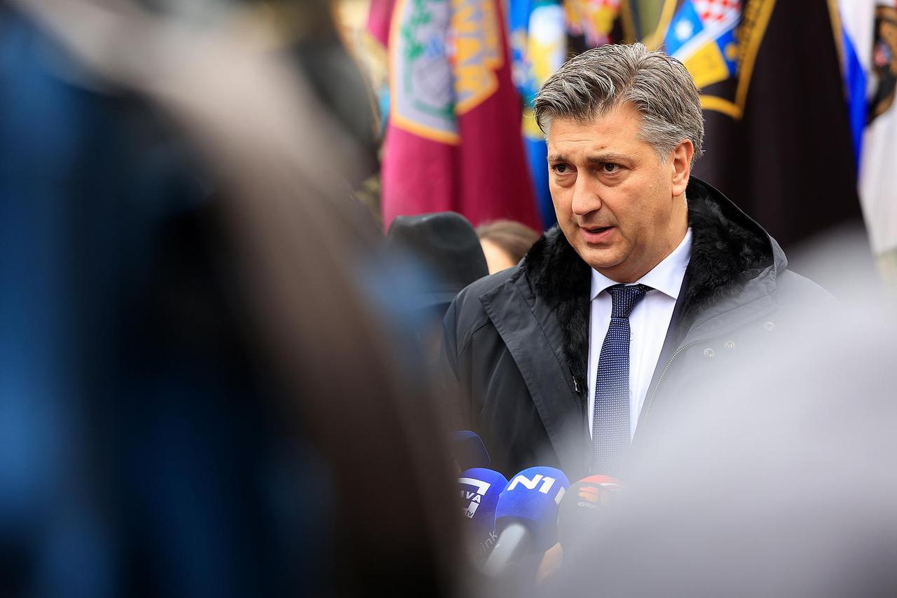 Premijer Andrej Plenković stigao je na  obilježavanje pada Vukovara
