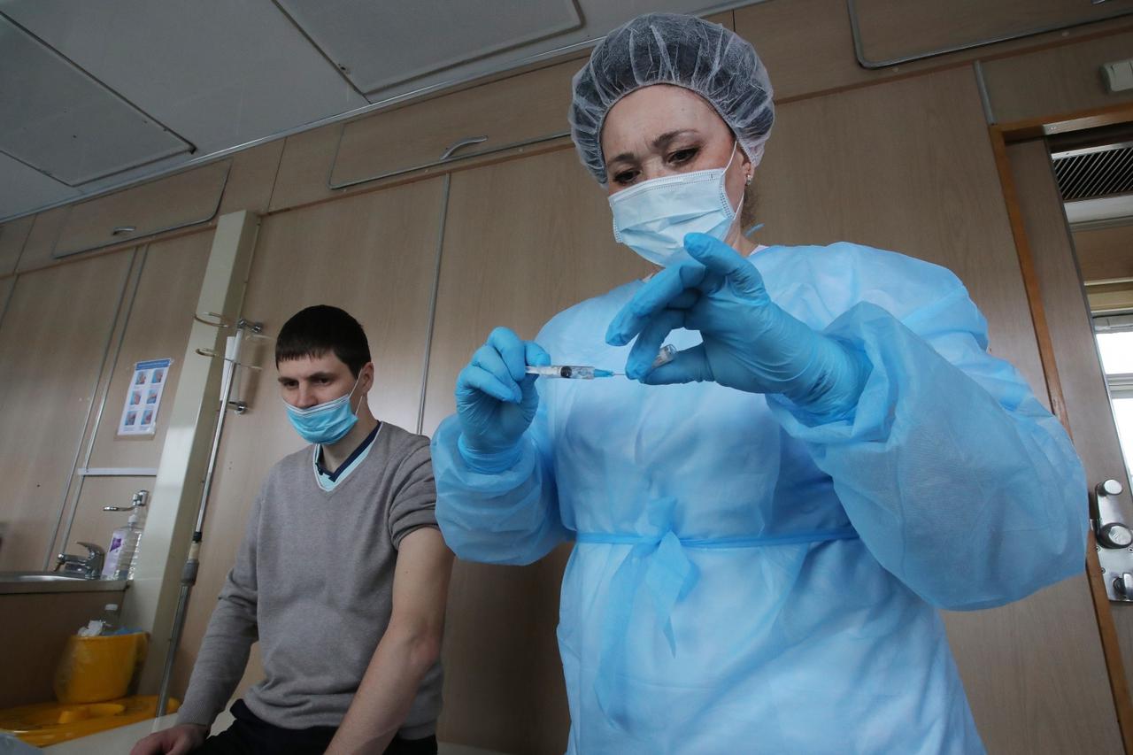 COVID-19 vaccination on medical train in Russia’s Irkutsk Region