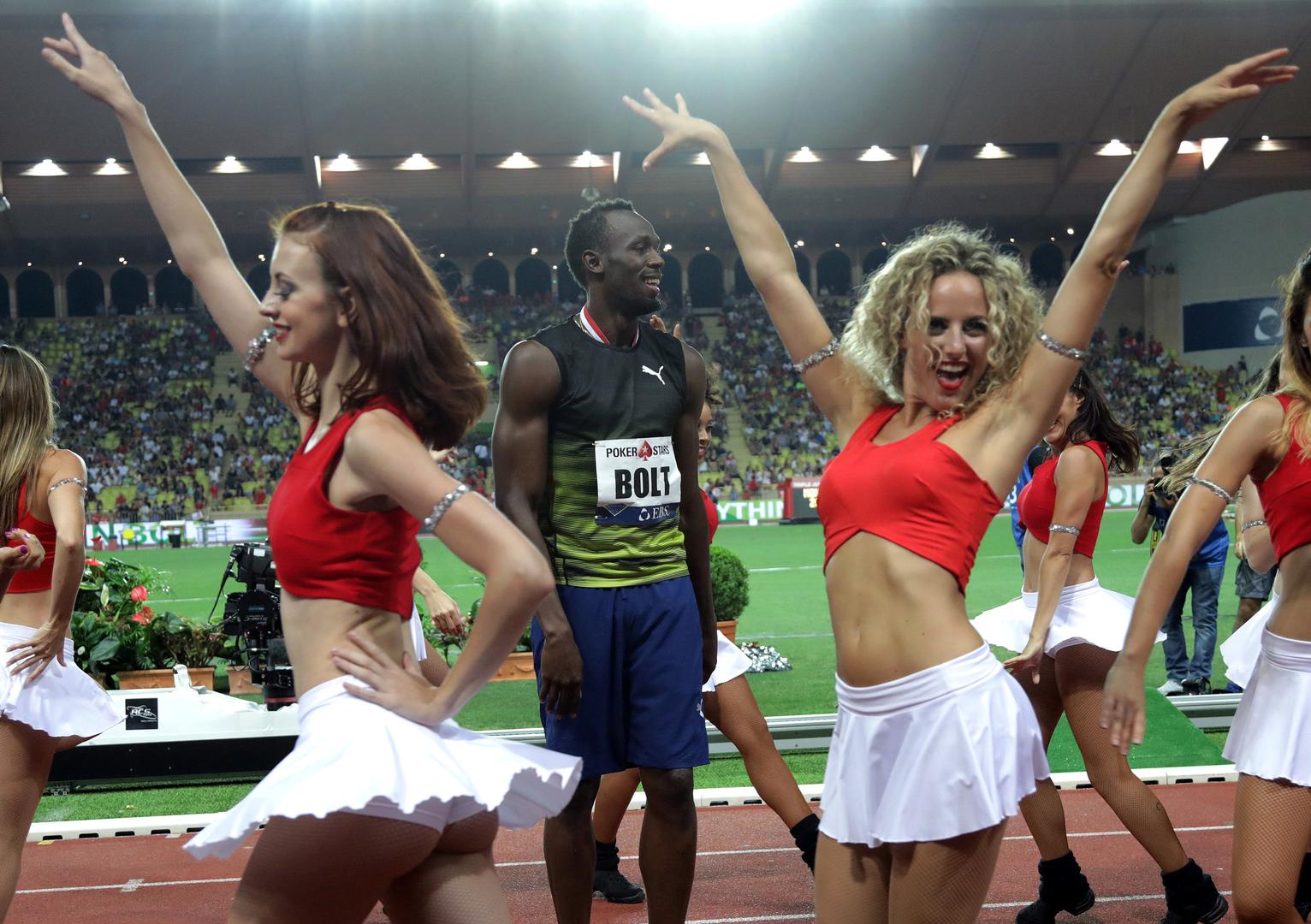 Pobjedu u Monte Carlu Bolt je proslavio već na stazi plesom s atraktivnim plesačicama.