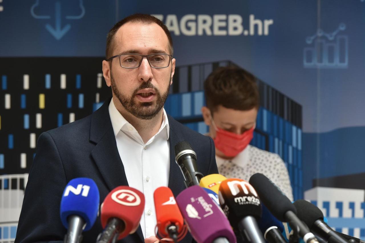 Zagreb: Tomašević smanjuje naknade u odborima za 50 posto, ukida besplatan parking