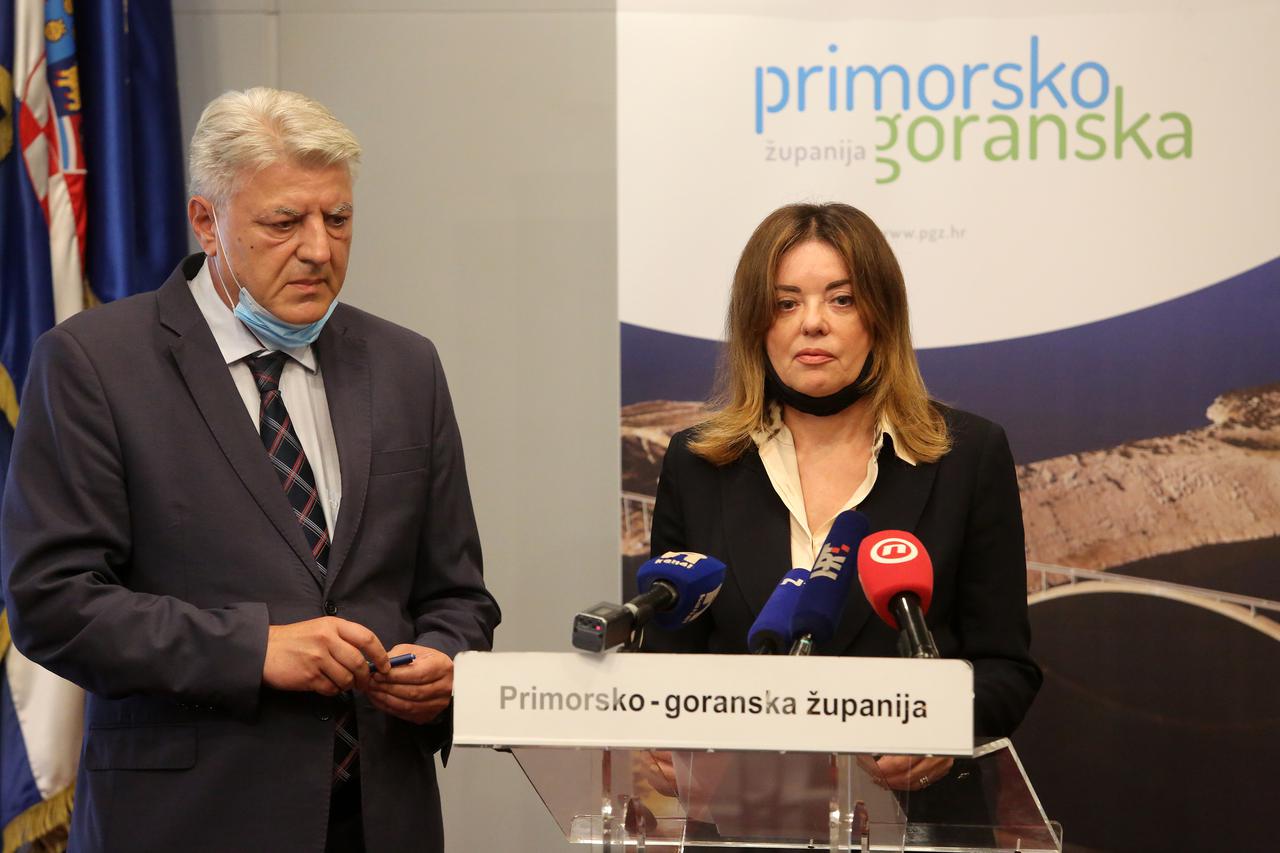 Rijeka: Konferencija župana Zlatka Komadine i pročelnice za odgoj i obrazovanje Edite Stilin