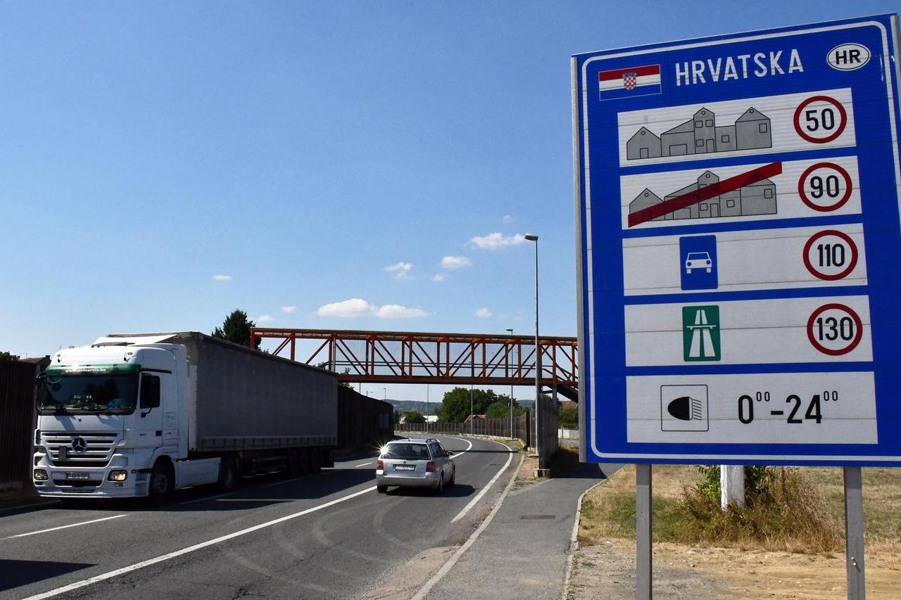 Slavonski Brod: Pojačan promet vozila na graničnom prijelazu s BiH