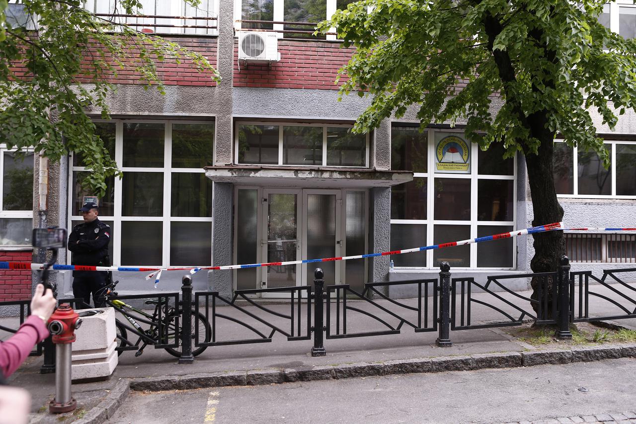 Beograd: Škola "Vladislav Ribnikar" mjesto nezapamćene tragedije
