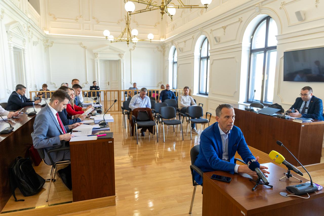 Osijek: Na suđenju Mamićima svjedočili Ivan Bošnjak, Dino Drpić i Tomislav Svetina