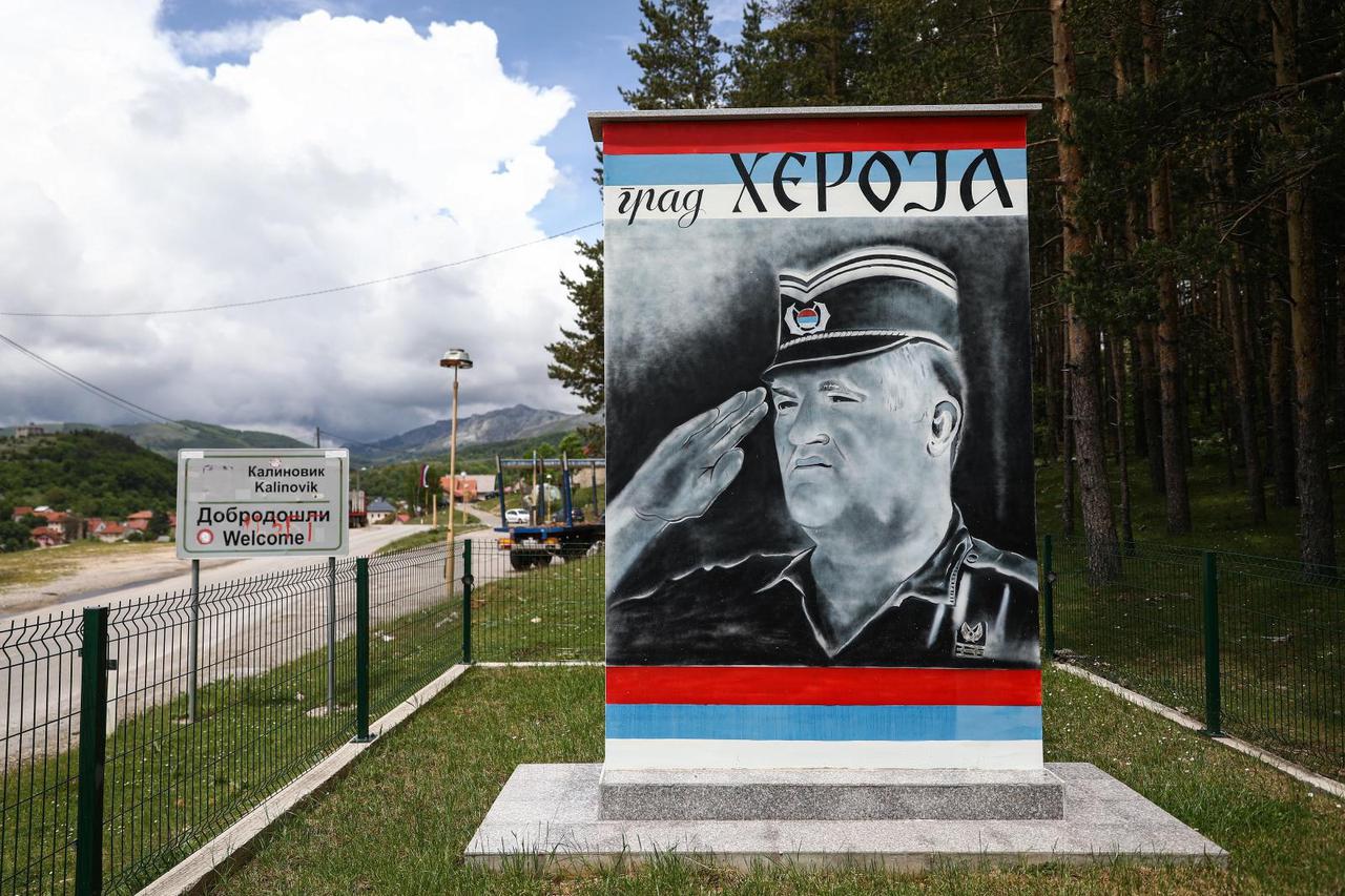 Selo Božanovići u blizini Kalinovika rodno je mjesto ratnog zločinca Ratka Mladića