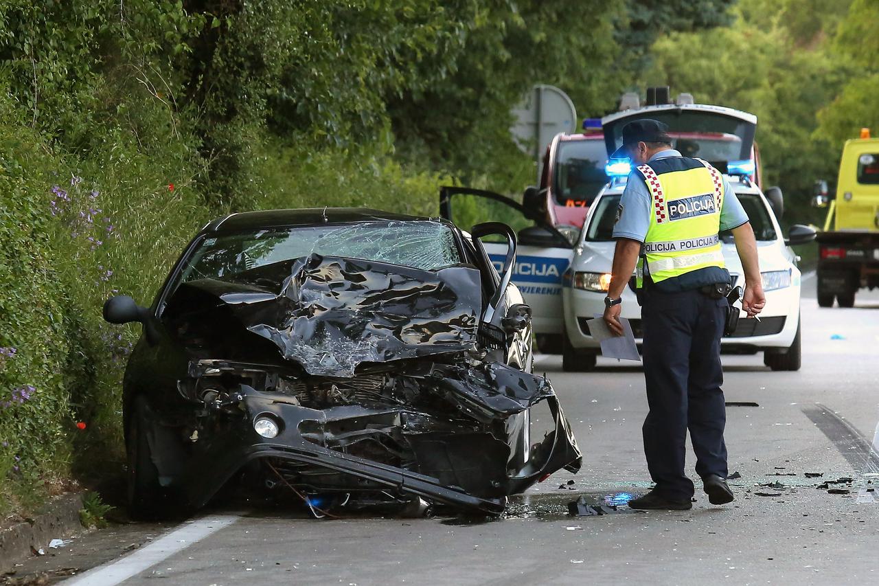 Prometna nesreća, policija