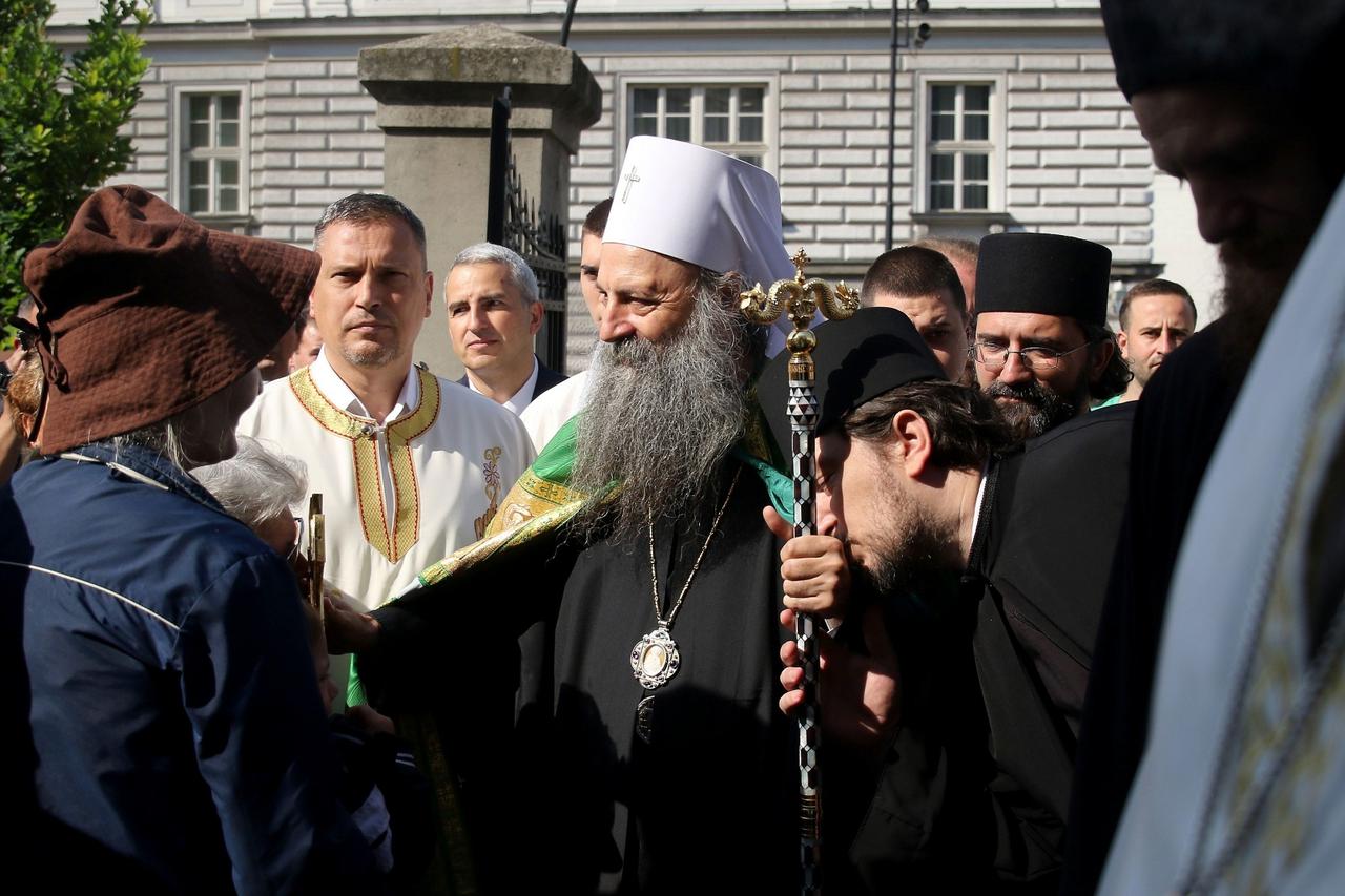 Beograd: Partrijarh Porfirije sluzio svetu arhijerejsku liturgiju povodom Spasovdana