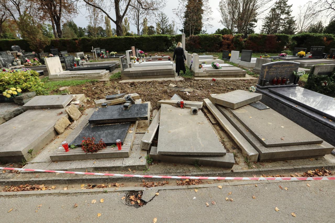 Zagreb: Gradska groblja uoči Dana mrtvih 