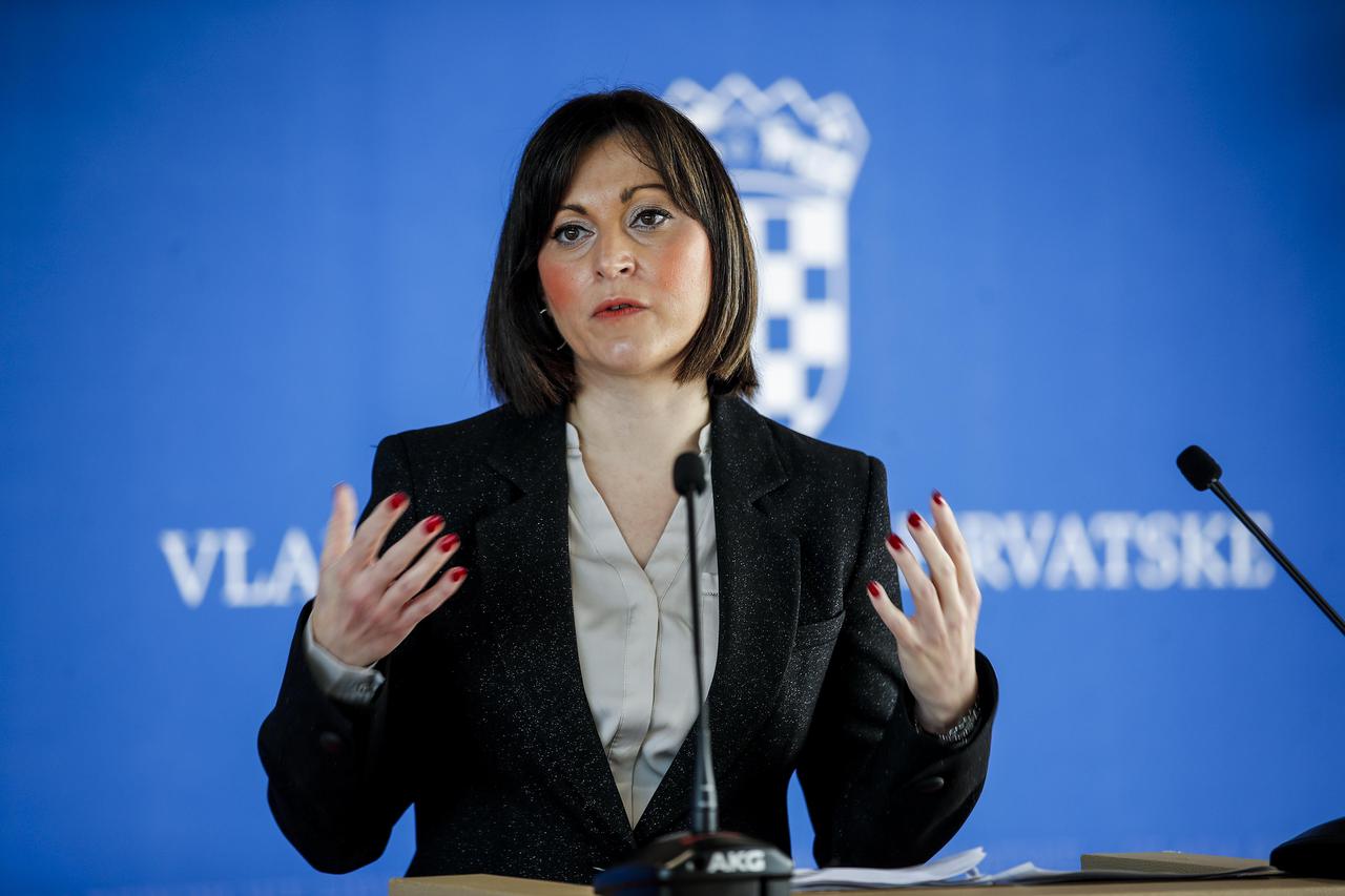 Zagreb: Ministrica Nataša Tramišak obratila se medijima