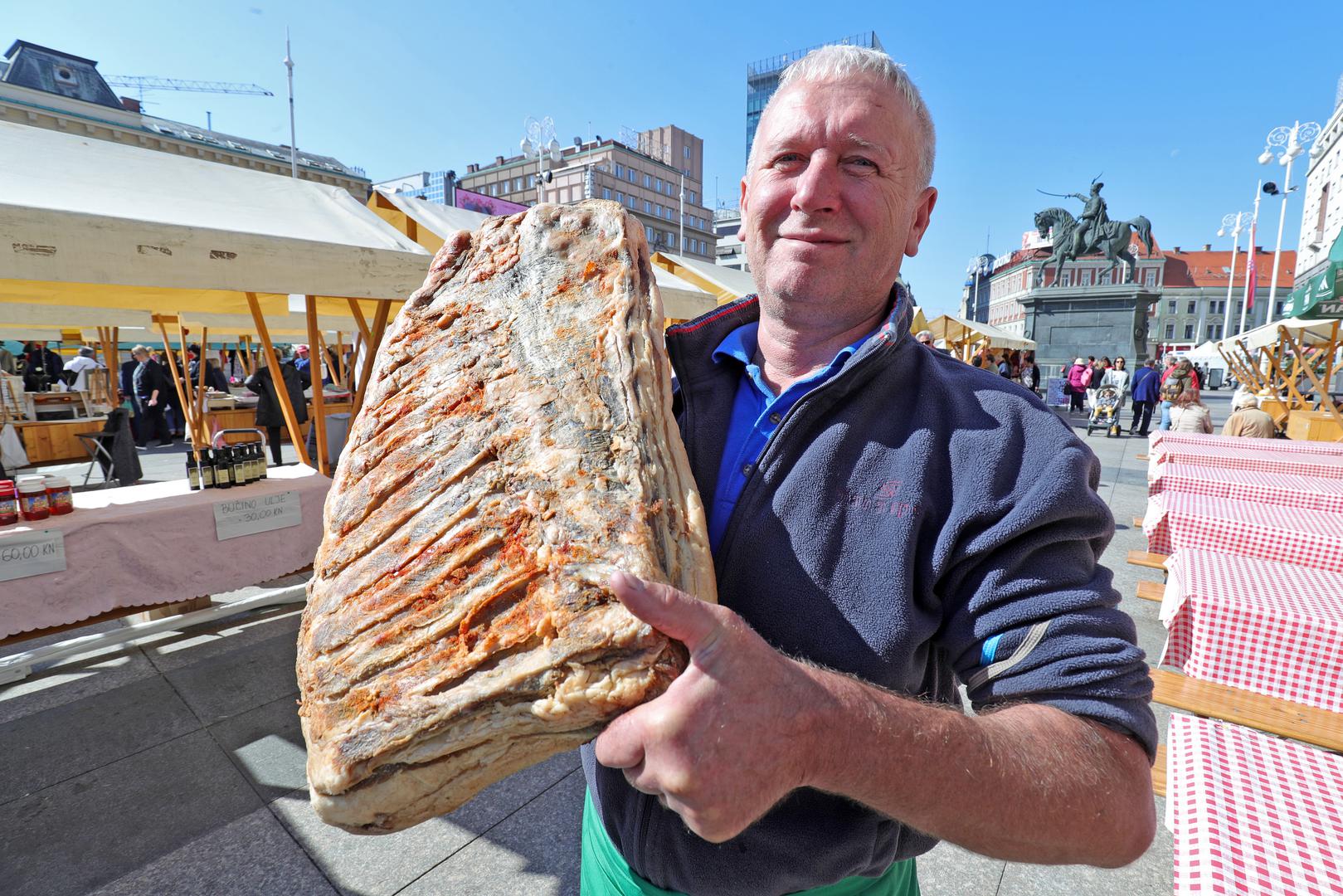 Ugostitelj iz Bošnjaka donio je primjerak težak 15 kg