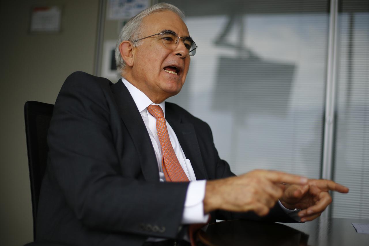 Diego Hernandez, chief executive officer of miner Antofagasta Minerals Plc, speaks during an interview with Reuters in Santiago, Chile January 28, 2016.  Picture taken January 28, 2016. REUTERS/Ivan Alvarado