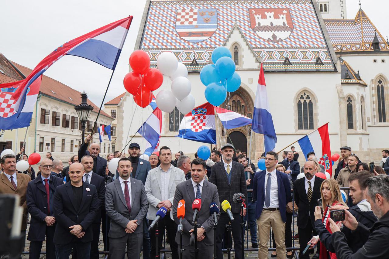 Zagreb: MOST, Hrvatski suverenisti, NLM i HKS predali prijedloge lista za parlamentarne izbore Državnom izbornom povjerenstvu 