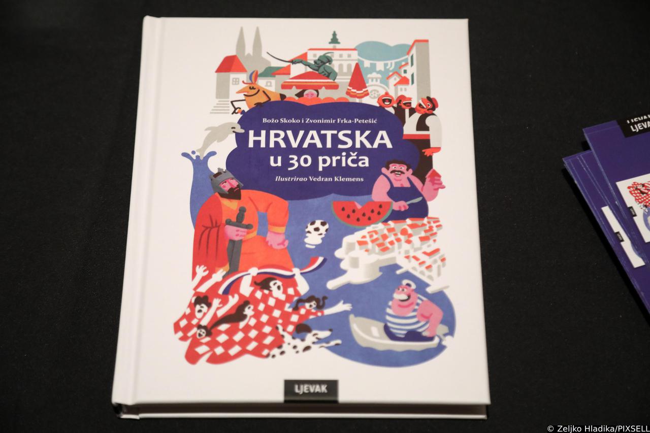 Promocija knjige "Hrvatska u 30 priča" autora Bože Skoke i Zvonimira Frke-Petešića