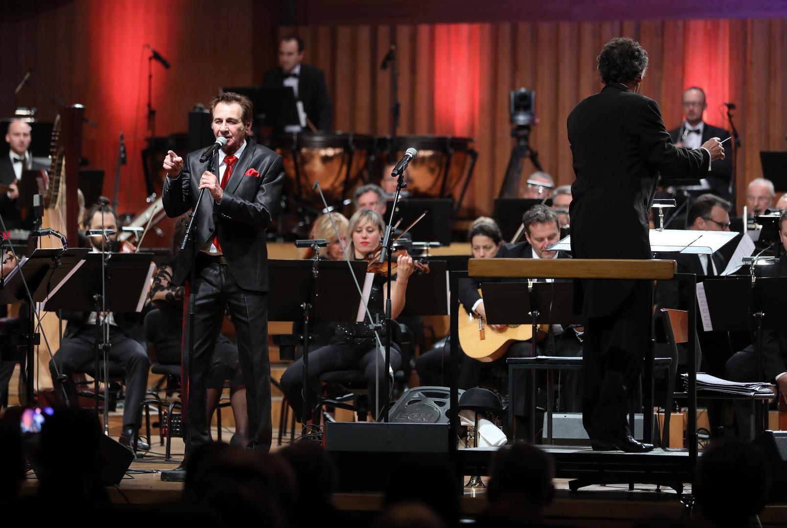 Glazbenicima Simfonijskog orkestra pridružili su se i izraelski pijanist Gilad Katz.