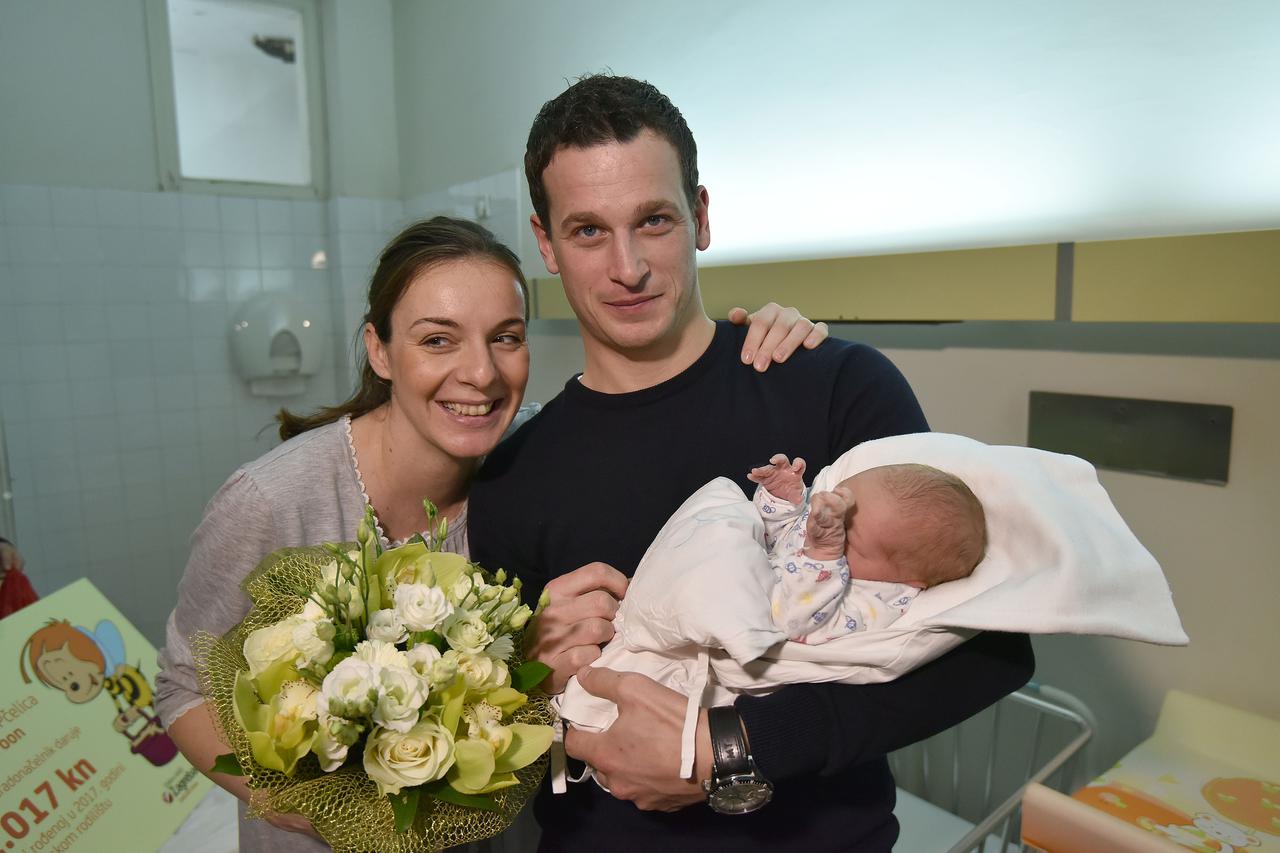 Vanja i Elvis biletić roditelji su Borne, prvog rođenog ove godine u Istarskoj županiji, koja bilježi najveći porast novorođenih u 2017. godini