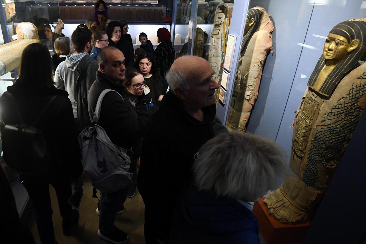Zagreb: Brojni posjetitelji u Arheološkom muzeju u 15. Noći muzeja