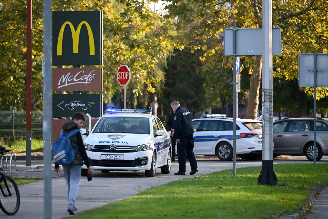 Zagreb: Policija provjerava dojavu o bombi u Mcdonaldsu na Vrbanima