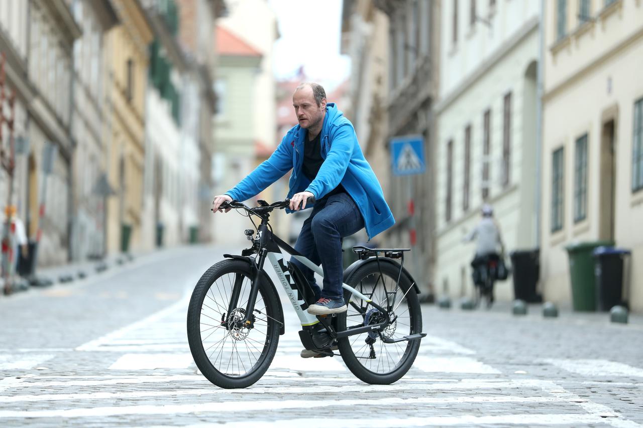 Zagreb: Test električnog bicikla Husqvarna Gran Tourer 4