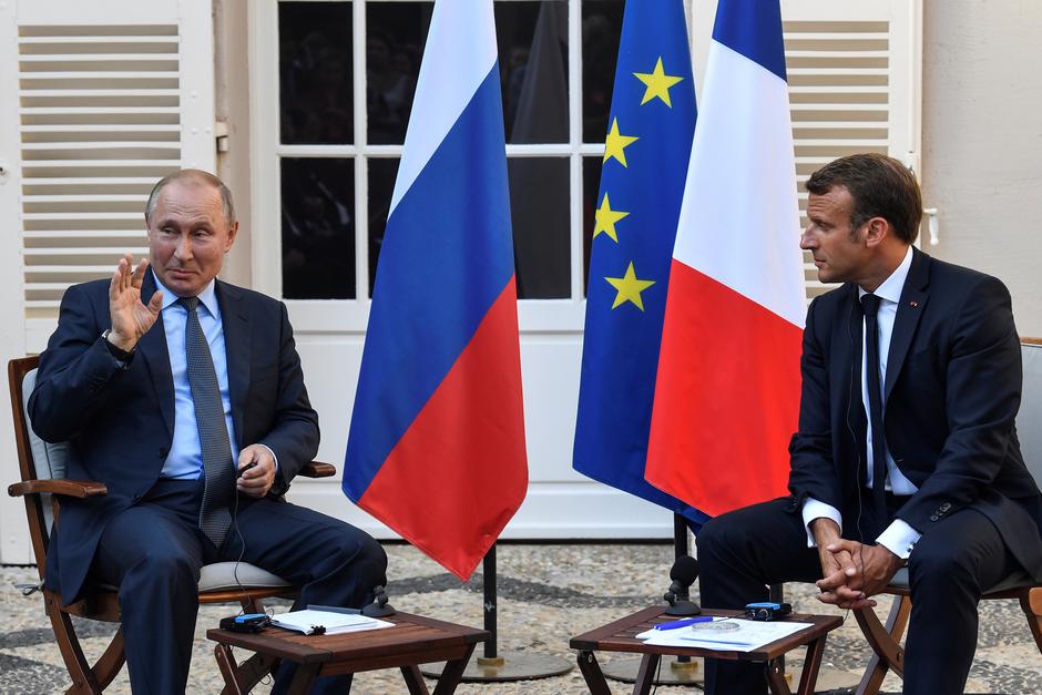 Emmanuel Macron dočekao Putina u Fort de Bregancon