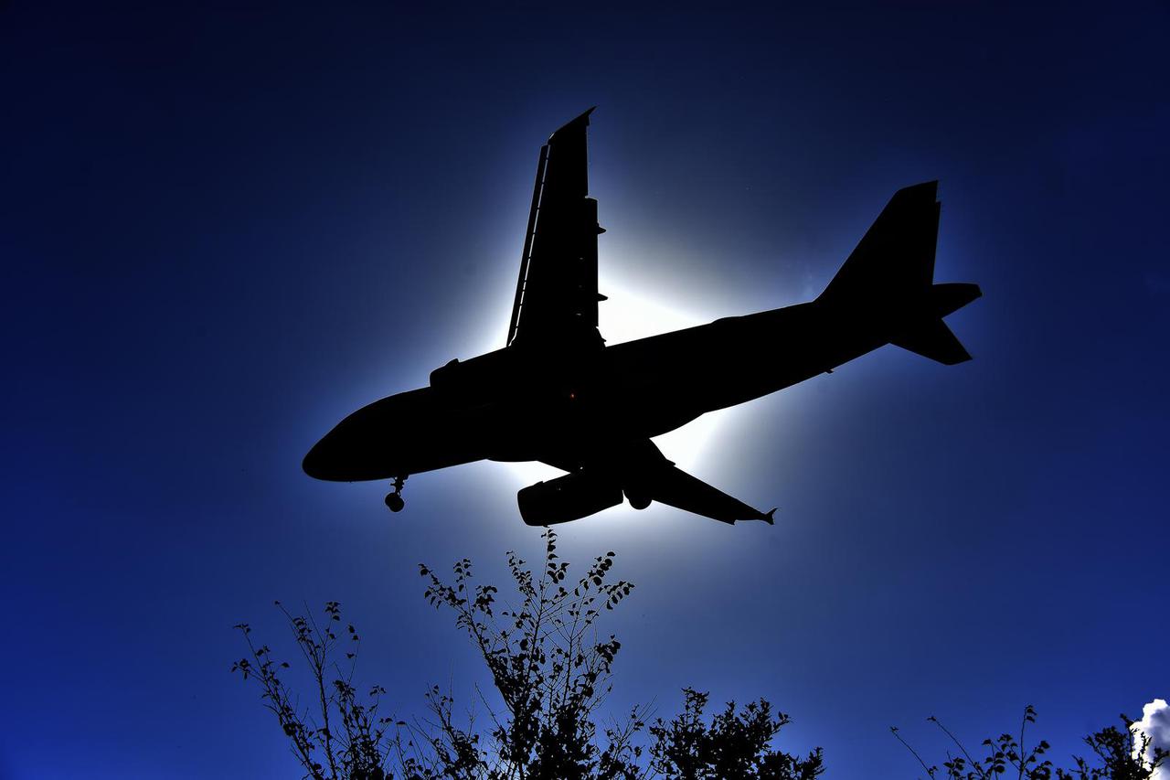 Slijetanje zrakoplova u Zračnoj luci Pula